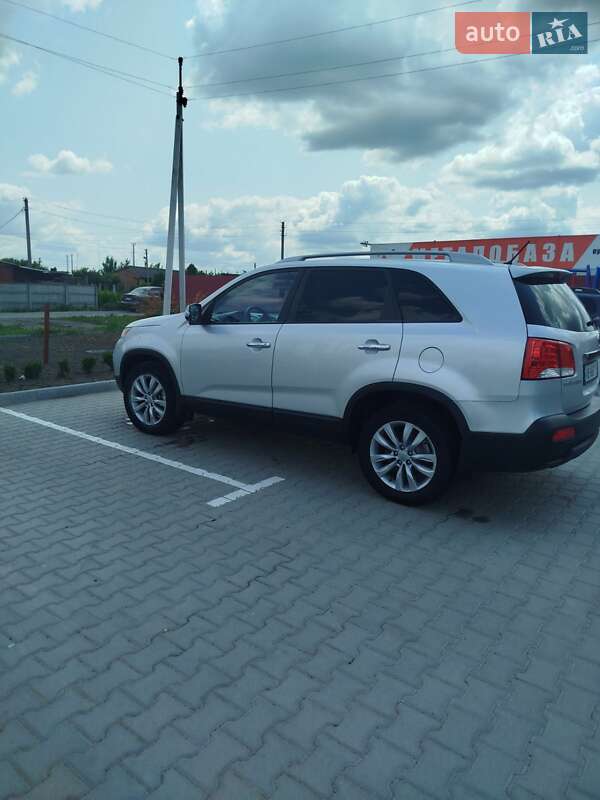 Внедорожник / Кроссовер Kia Sorento 2010 в Ильинцах