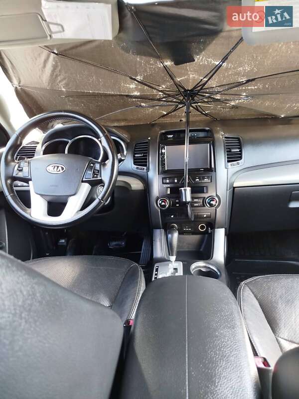 Внедорожник / Кроссовер Kia Sorento 2010 в Ильинцах