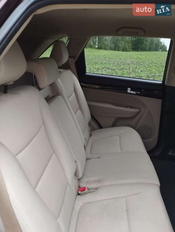 Позашляховик / Кросовер Kia Sorento 2010 в Липовці