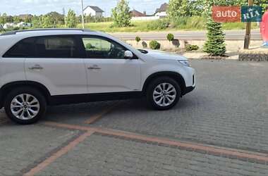 Внедорожник / Кроссовер Kia Sorento 2014 в 