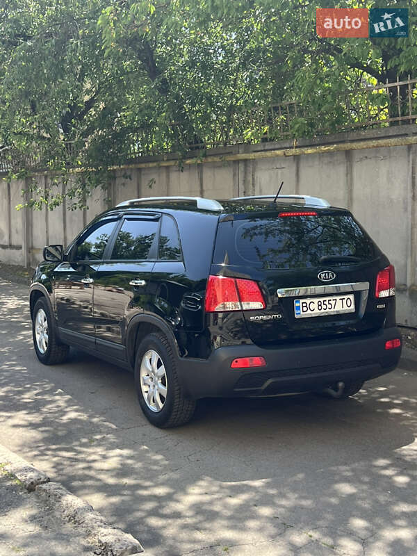 Позашляховик / Кросовер Kia Sorento 2011 в Львові