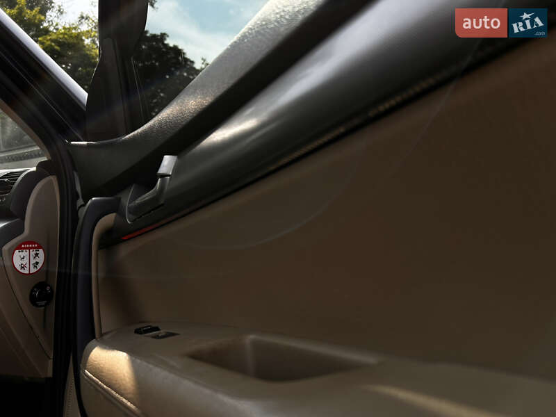 Внедорожник / Кроссовер Kia Sorento 2012 в Шишаки