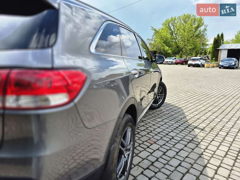Позашляховик / Кросовер Kia Sorento 2015 в Шептицькому
