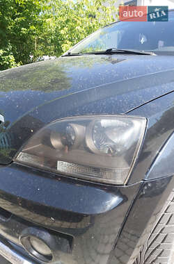 Внедорожник / Кроссовер Kia Sorento 2006 в 