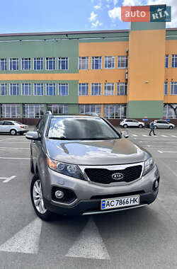 Внедорожник / Кроссовер Kia Sorento 2011 в Луцке