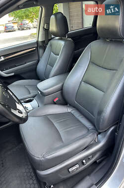 Внедорожник / Кроссовер Kia Sorento 2011 в 