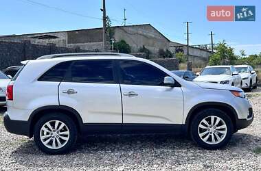Внедорожник / Кроссовер Kia Sorento 2011 в 