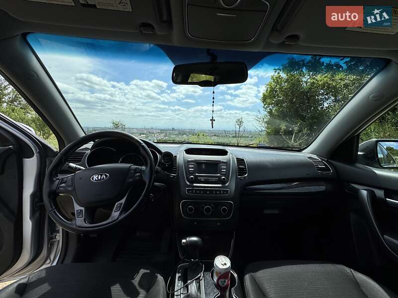 Внедорожник / Кроссовер Kia Sorento 2014 в Ивано-Франковске