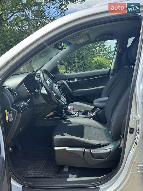 Внедорожник / Кроссовер Kia Sorento 2014 в Ивано-Франковске