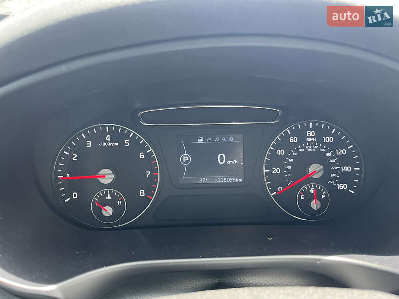 Внедорожник / Кроссовер Kia Sorento 2015 в Мироновке