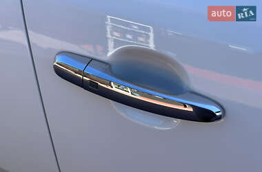 Внедорожник / Кроссовер Kia Sorento 2014 в 