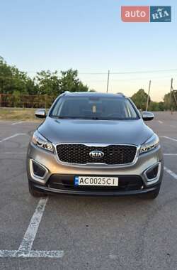 Внедорожник / Кроссовер Kia Sorento 2016 в Луцке