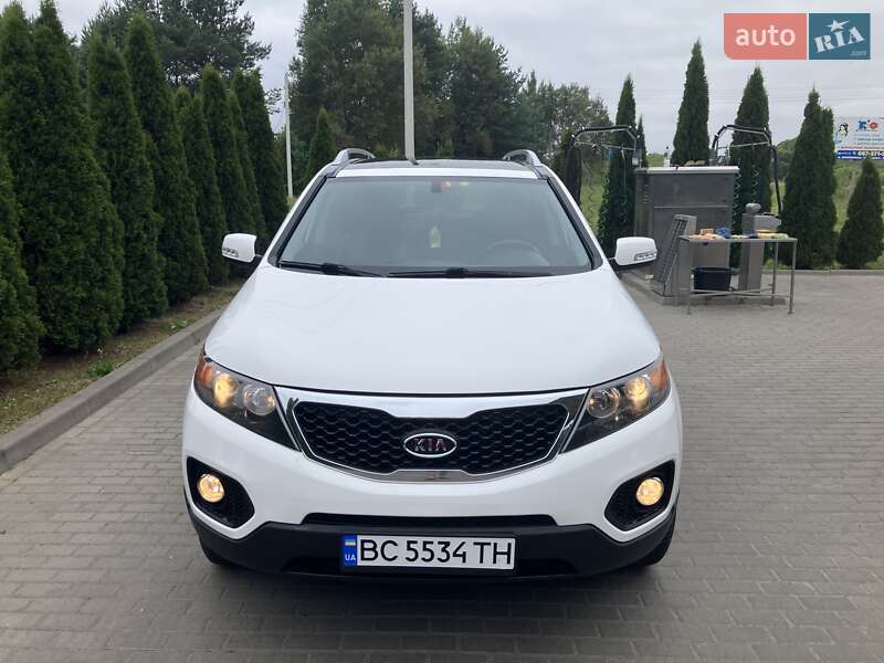 Позашляховик / Кросовер Kia Sorento 2010 в Львові