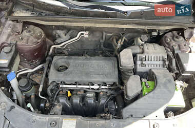 Внедорожник / Кроссовер Kia Sorento 2010 в 