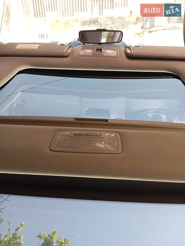 Внедорожник / Кроссовер Kia Sorento 2011 в Великой Михайловке