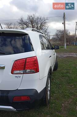 Внедорожник / Кроссовер Kia Sorento 2011 в 