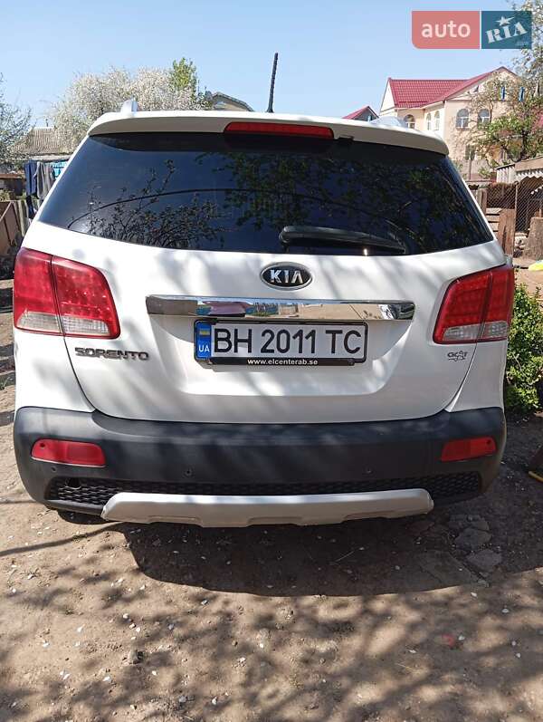 Внедорожник / Кроссовер Kia Sorento 2011 в Великой Михайловке