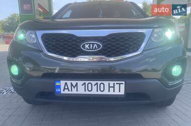 Внедорожник / Кроссовер Kia Sorento 2010 в 