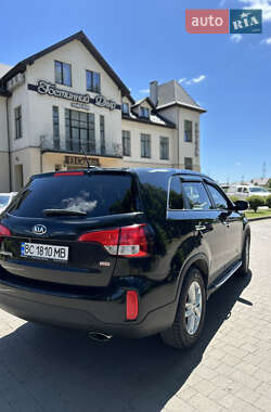 Внедорожник / Кроссовер Kia Sorento 2014 в 