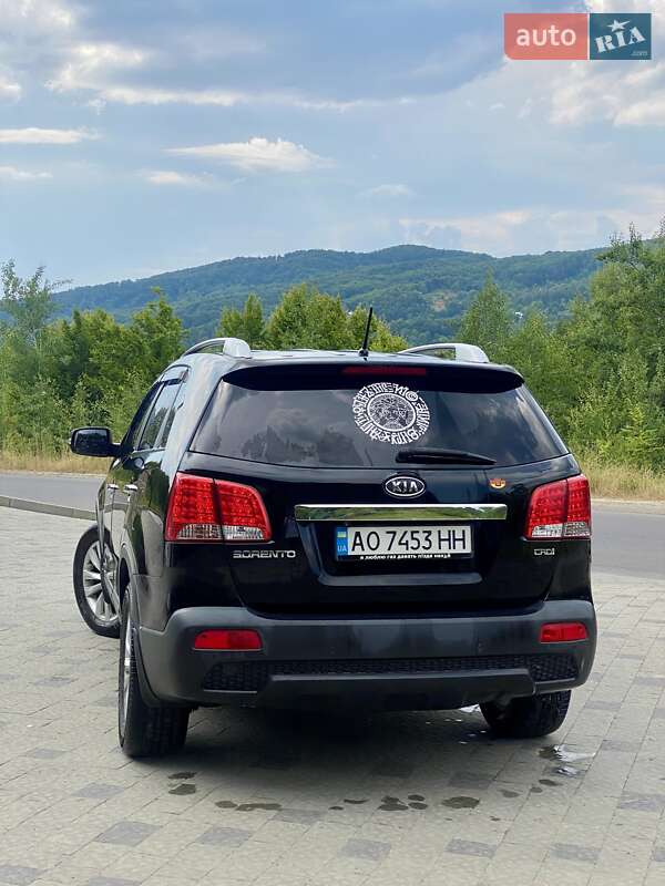 Позашляховик / Кросовер Kia Sorento 2010 в Тячеві