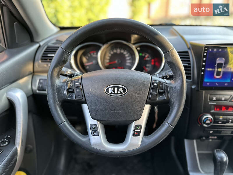 Позашляховик / Кросовер Kia Sorento 2012 в Вінниці