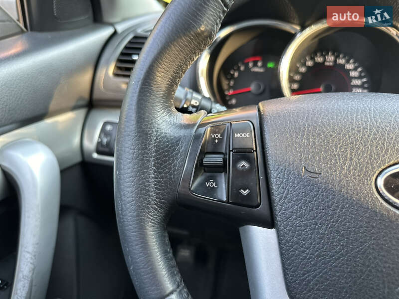 Позашляховик / Кросовер Kia Sorento 2012 в Вінниці