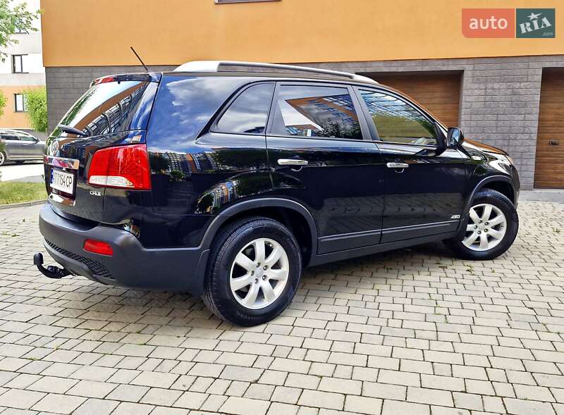 Внедорожник / Кроссовер Kia Sorento 2010 в Ивано-Франковске