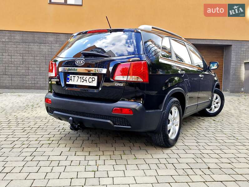 Внедорожник / Кроссовер Kia Sorento 2010 в Ивано-Франковске