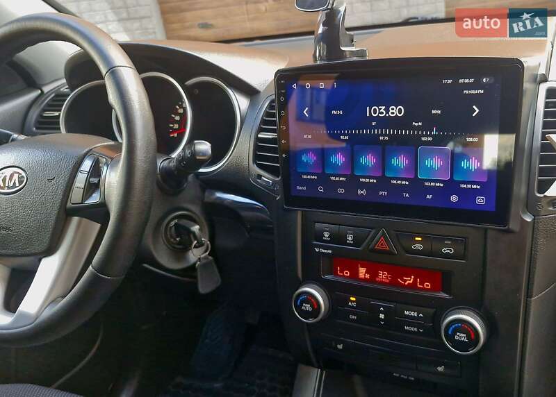 Внедорожник / Кроссовер Kia Sorento 2010 в Ивано-Франковске