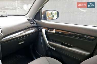 Внедорожник / Кроссовер Kia Sorento 2010 в 