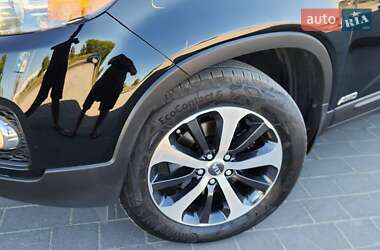 Внедорожник / Кроссовер Kia Sorento 2012 в 