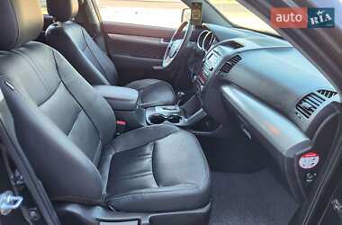 Внедорожник / Кроссовер Kia Sorento 2012 в 
