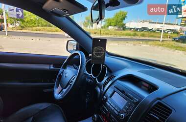 Внедорожник / Кроссовер Kia Sorento 2012 в 