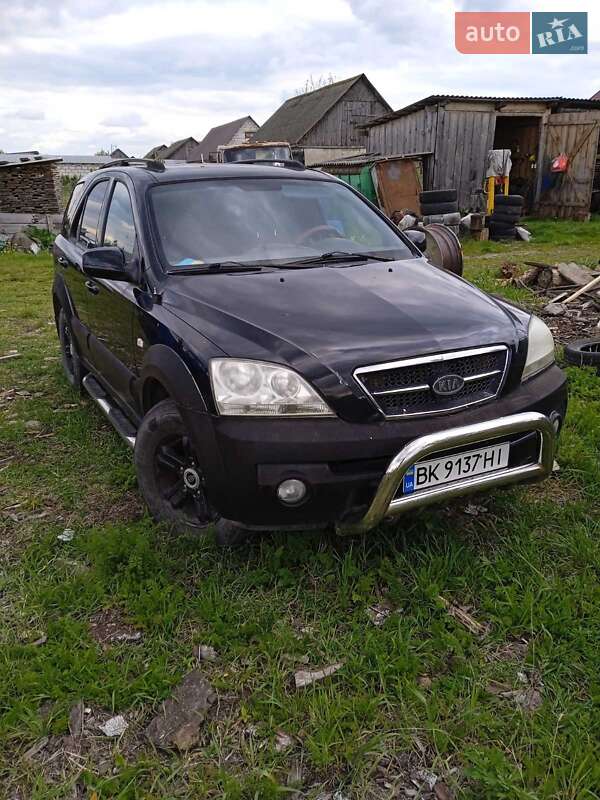Внедорожник / Кроссовер Kia Sorento 2002 в Костополе