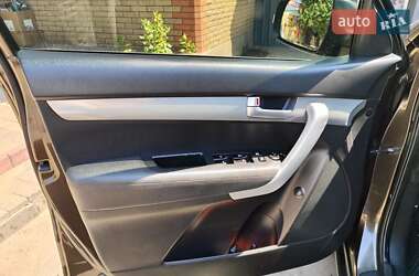 Внедорожник / Кроссовер Kia Sorento 2011 в 