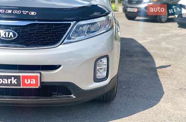 Внедорожник / Кроссовер Kia Sorento 2013 в 