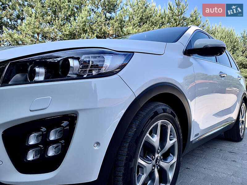 Внедорожник / Кроссовер Kia Sorento 2017 в Тернополе