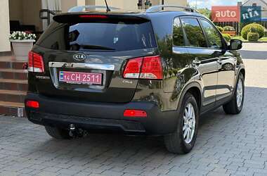 Внедорожник / Кроссовер Kia Sorento 2010 в 