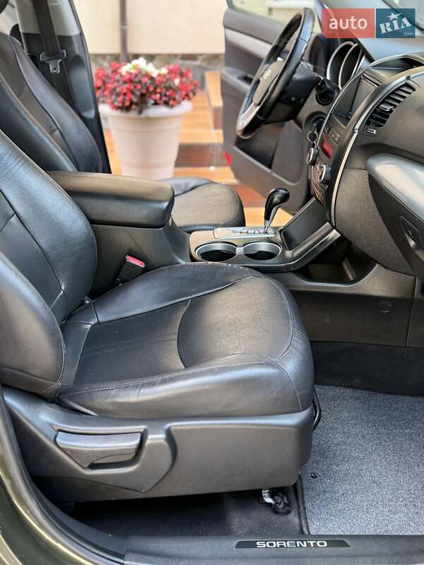 Внедорожник / Кроссовер Kia Sorento 2010 в Стрые
