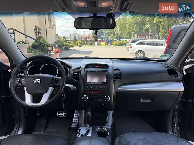 Внедорожник / Кроссовер Kia Sorento 2010 в Стрые
