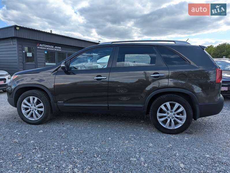 Внедорожник / Кроссовер Kia Sorento 2011 в Ровно