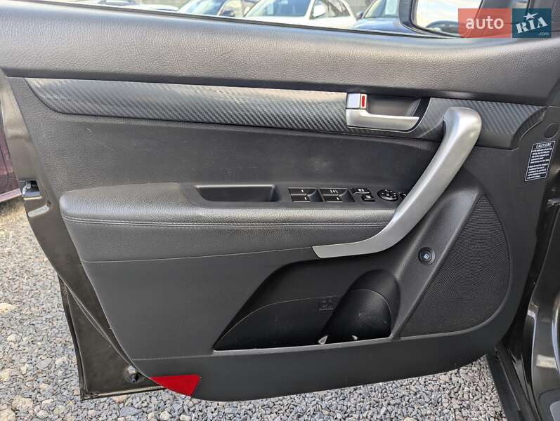 Внедорожник / Кроссовер Kia Sorento 2011 в Ровно