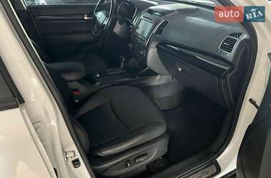 Внедорожник / Кроссовер Kia Sorento 2014 в 
