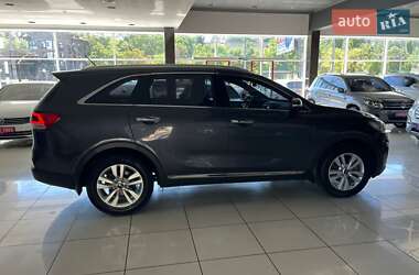 Внедорожник / Кроссовер Kia Sorento 2015 в 