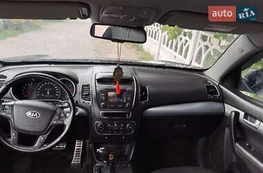 Внедорожник / Кроссовер Kia Sorento 2013 в 