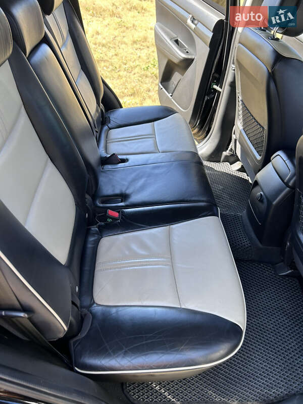 Внедорожник / Кроссовер Kia Sorento 2010 в Бершади
