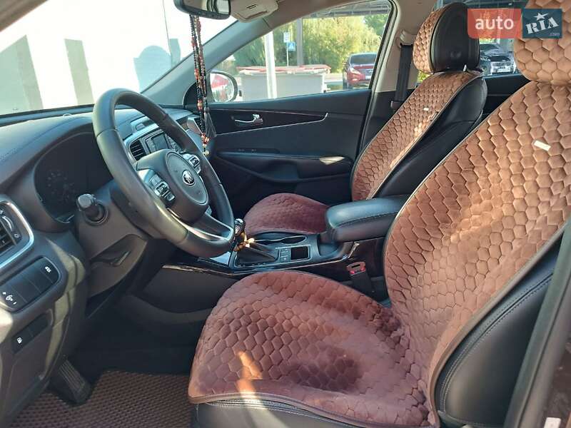 Позашляховик / Кросовер Kia Sorento 2016 в Києві