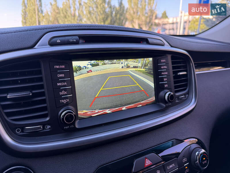 Внедорожник / Кроссовер Kia Sorento 2015 в Одессе