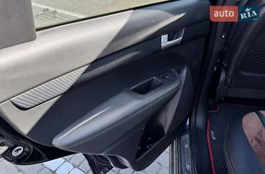 Внедорожник / Кроссовер Kia Sorento 2010 в 