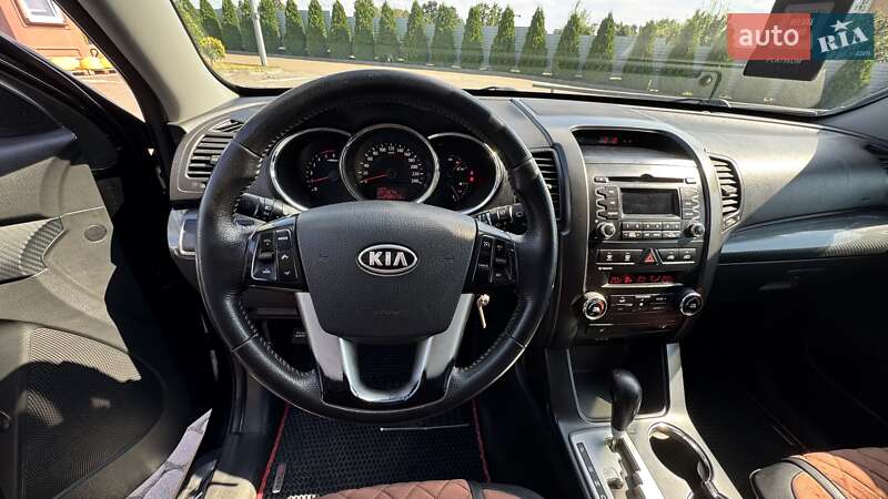 Позашляховик / Кросовер Kia Sorento 2010 в Львові
